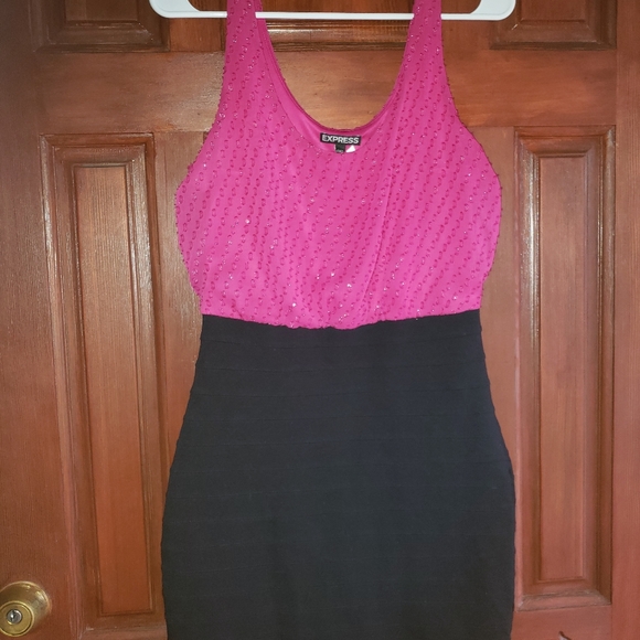 EXPRESS DRESS - Picture 4 of 16